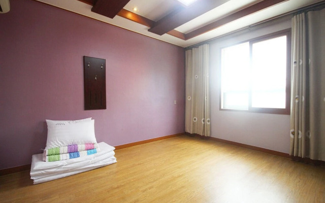 Mungyeong Arirang Hotel
