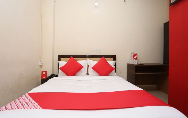 OYO 22665 Hotel Dev Shree