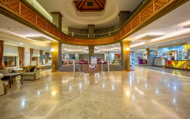 Azka Hotel