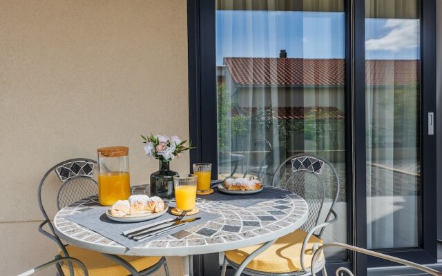 Modern Luxury Apartment Ivana, With two Patios