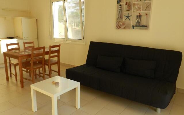 Fotis Apartments