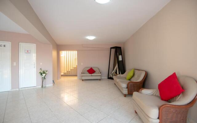 Avra Alykes resort