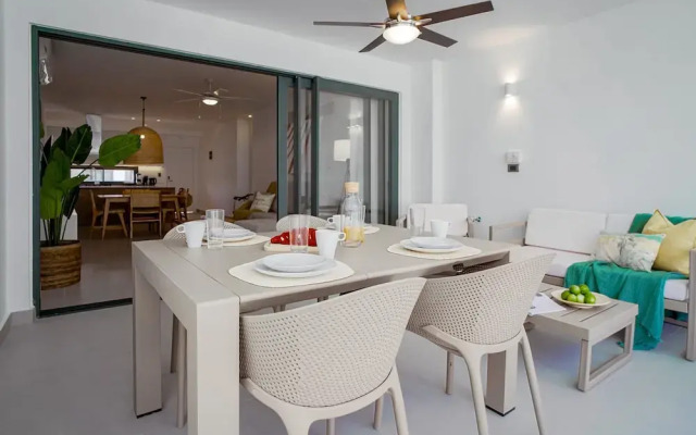Luxury 2 Bedroom Apartment