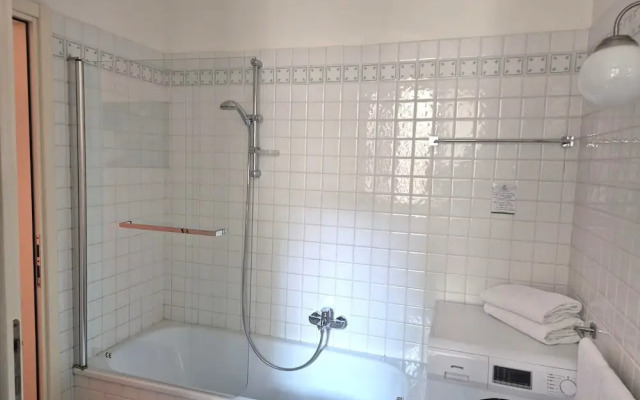 Al Cappello Rosso Suite Apartments