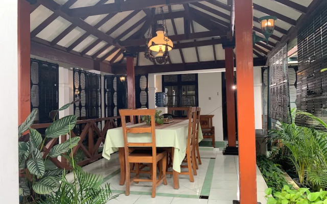 Griya Cemara Homestay