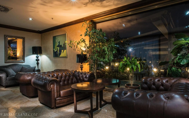 Hotel Sani