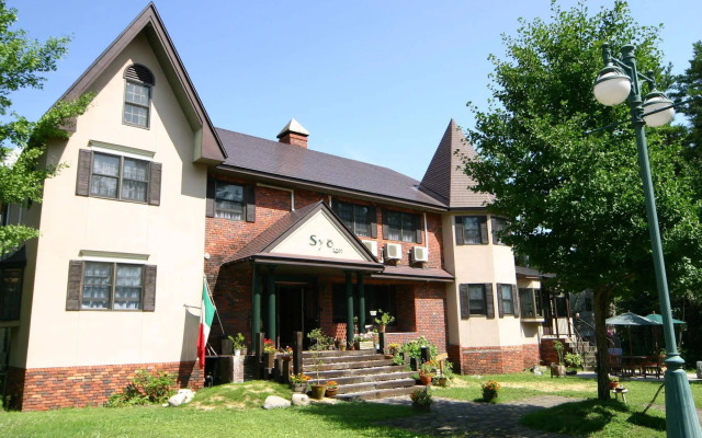 PENSION & TRATTORIA Syo