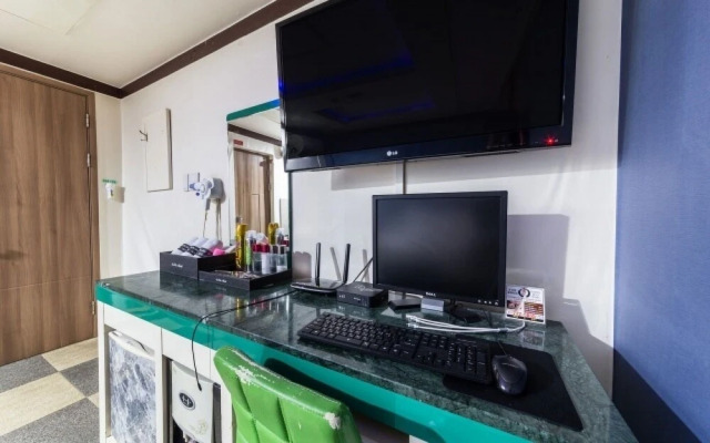 Seongnam Hotel Dear