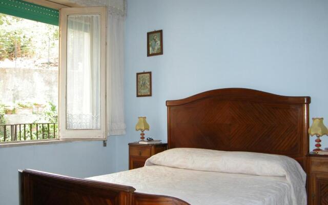 Teatro Greco Balcony Apartment