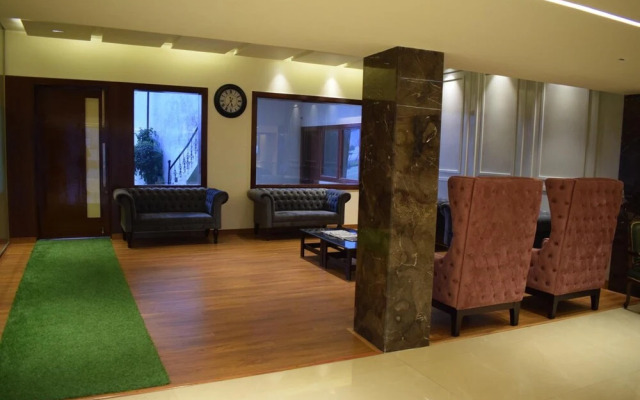 Hotel Ambica Katra