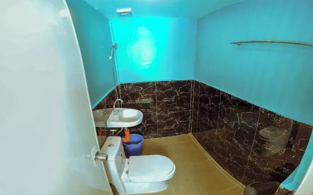 Adventourist Inn Coron