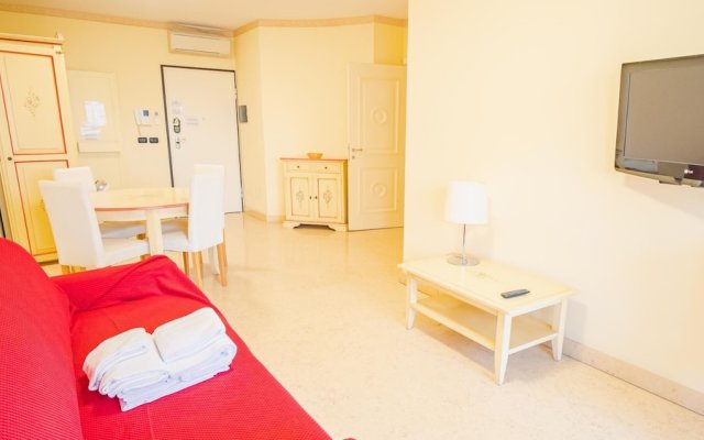 120 Relais du Lac Village - Italian Homing