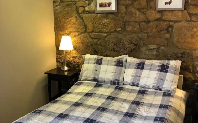 Riggend farm bed and breakfast