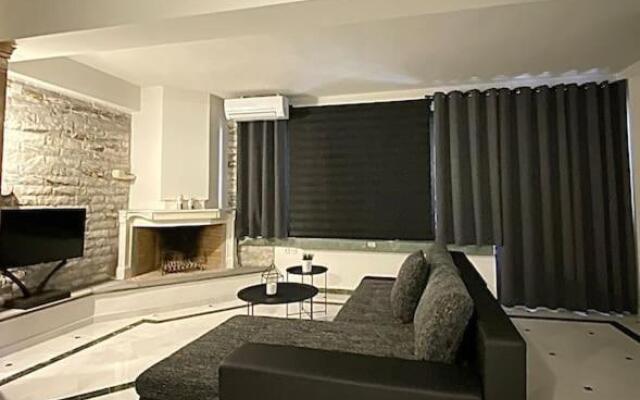 M&F Meteora Apartments #1