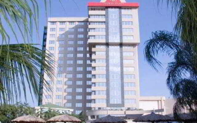 Crowne Plaza Maruma & Casino