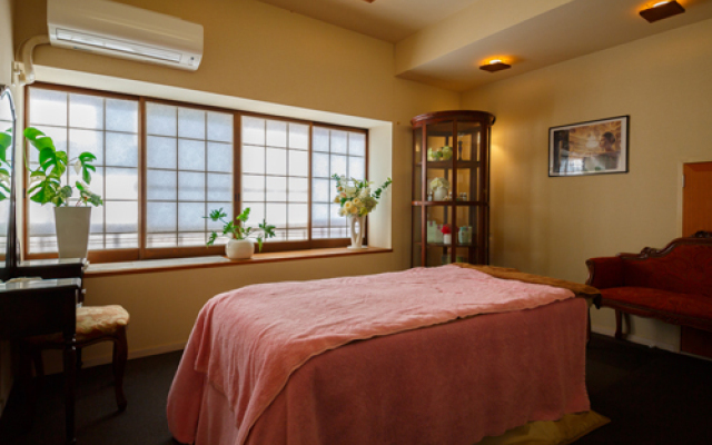 Yufuin Onsen Esthe no Yado Kannomori