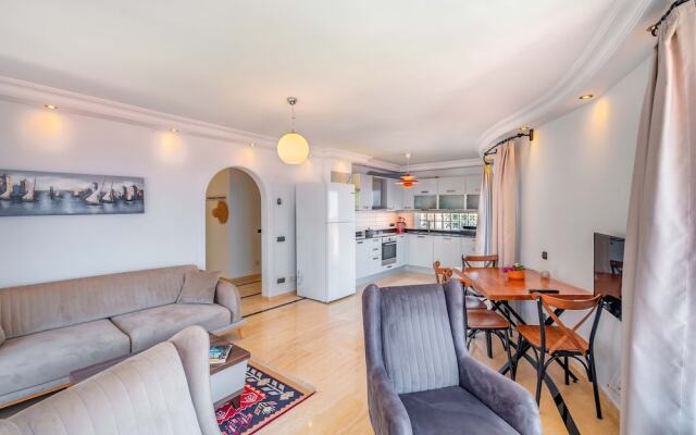 Fortuna Peninsula Apart