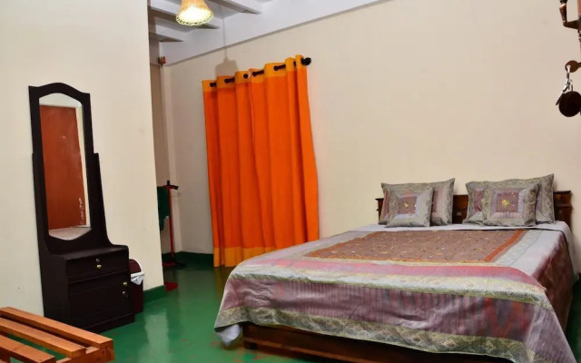 Deer Point Hotel Kandy