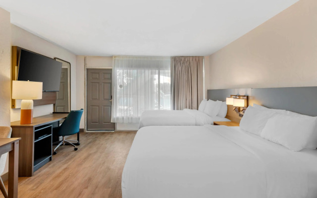 Comfort Inn & Suites Ormond Beach Oceanfront