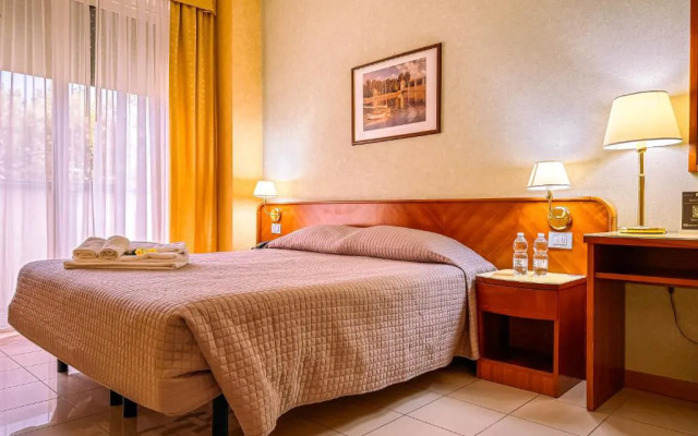 Remin Plaza Hotel