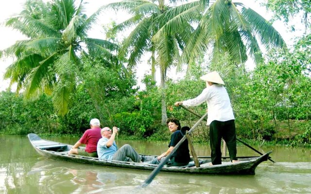 Anh Dao Guesthouse