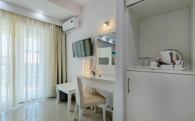 Palotel Luxury Hotel
