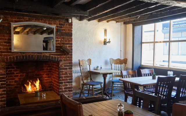 Bear Hotel Havant by Greene King Inns