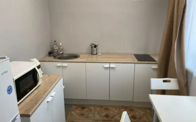 Калина на ул. Дуси Ковальчук. д. 83