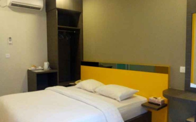 Hotel Sunrise City – Guest Rooms – Tanjung Pinang