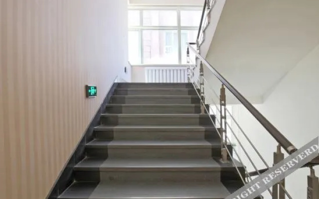 Lantian Business Hotel