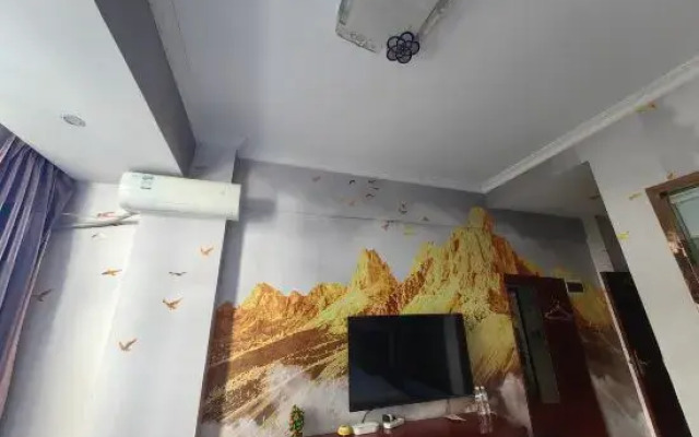 Longling Ocean Theme Hotel