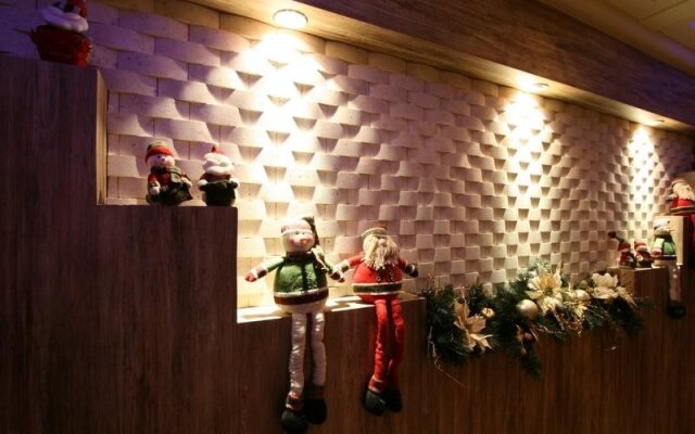 Cleopatra Hotel