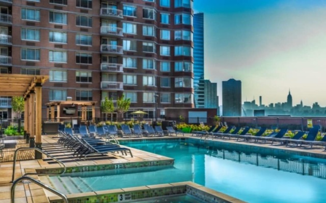 Bluebird Suites in Jersey City