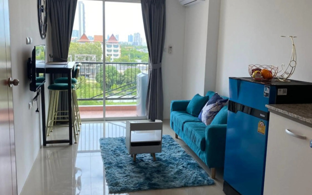 Trio Gems Condo Beach