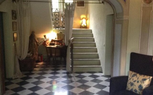 Lemons Guest House