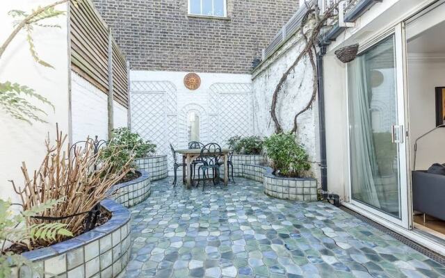 Beautiful 3Br House In Knightsbridge