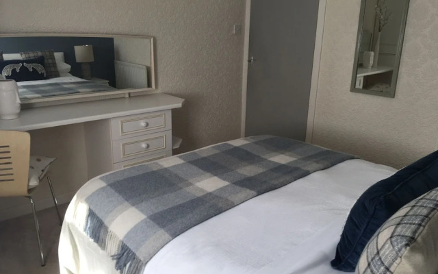 Mode Old School House