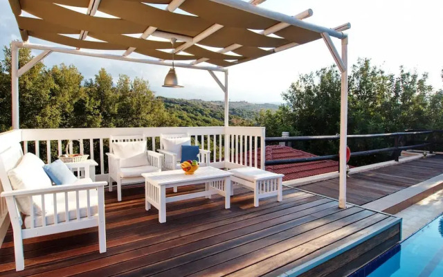 Villa Amvrosia in Armeni