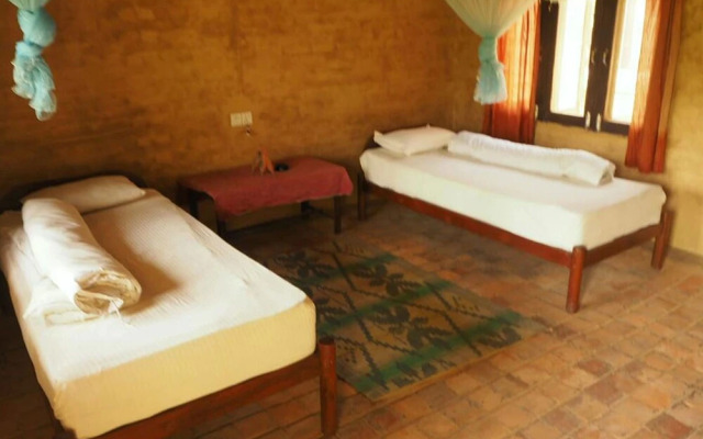 Bardia Kingfisher Resort