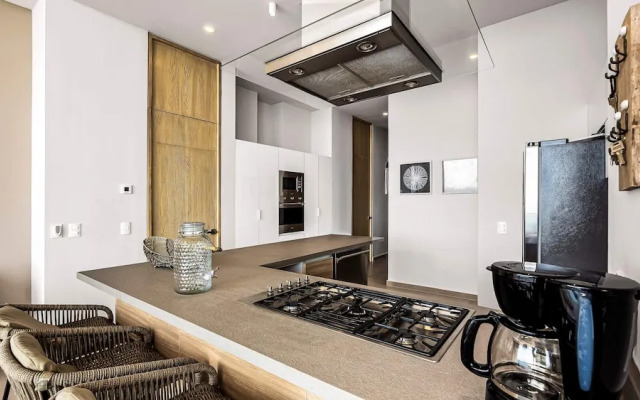 Panoramic Hot Tub Oceanview Penthouse