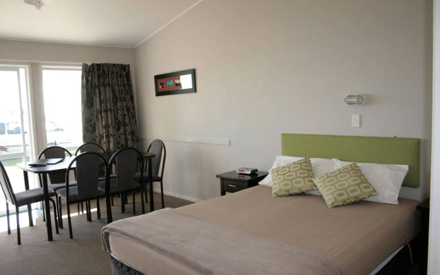 Belt Road Seaside Holiday Park