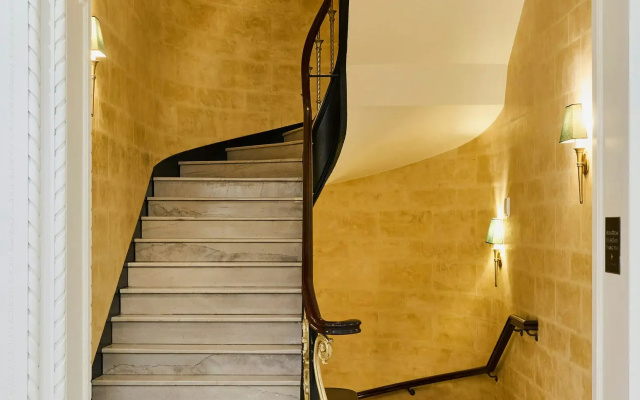 Rusk House Serviced Apartments