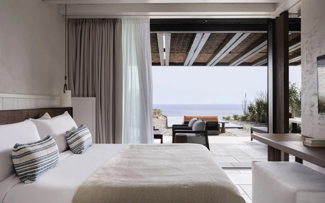 Odera, Tinos, Autograph Collection