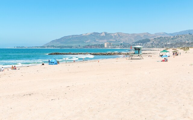 2462 Pierpont Blvd Home