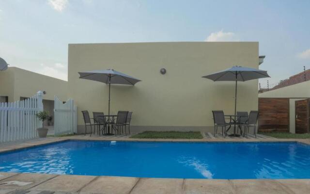 Pebble View Luxury Apartments