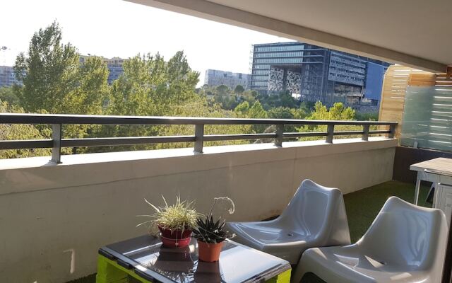 Standing By Port Marianne