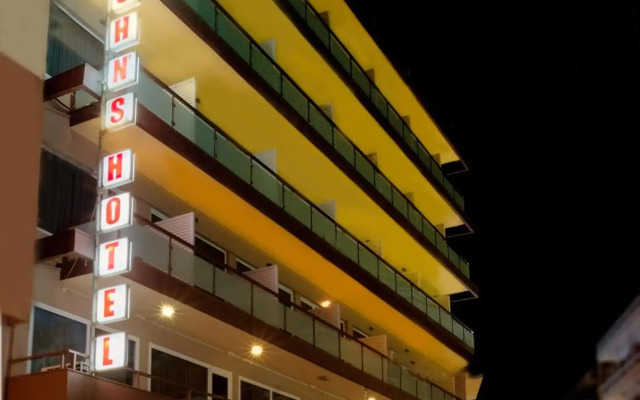 John's Hotel