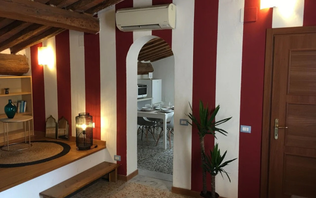 AwesHome - Lungarno Bellavista Penthouse