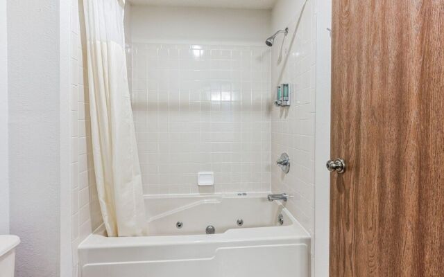 Boulder Junction Motor Lodge