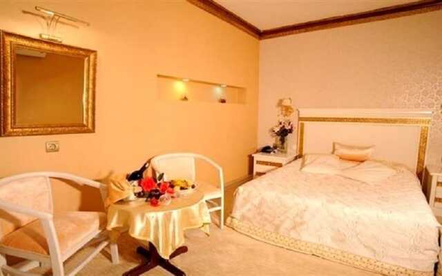 Pelikan Otel